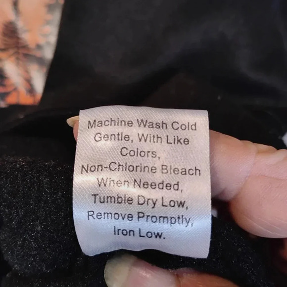 Shein Black Sweatshirt Long Sleeve Orange Tree Silhouette Decor  Size Large - Picture 3 of 6